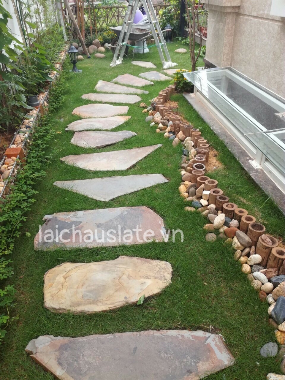 NHỮNG TIÊU CHÍ CHỌN LỰA ĐÁ SÂN VƯỜN GIÁ RẺ BẠN KHÔNG NÊN BỎ QUA