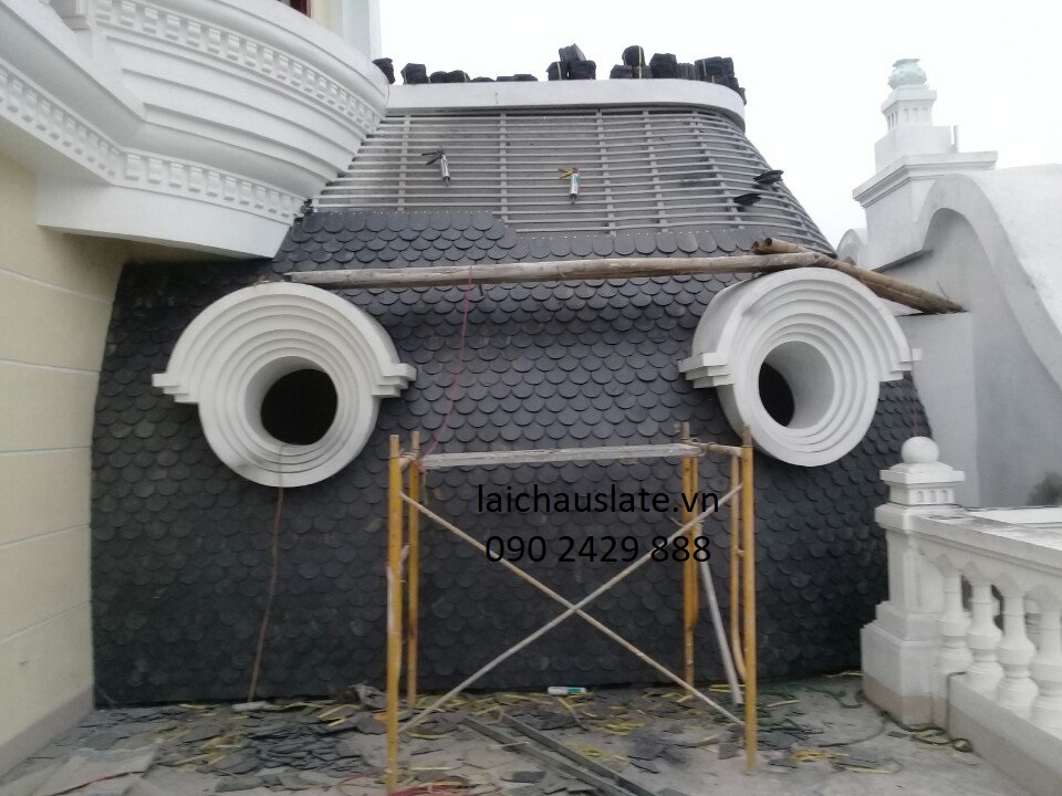 Lợp mái lâu đài tại tp Hòa Bình